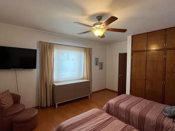 CASA EN VENTA EN BUGAMBILIAS ZAPOPAN
