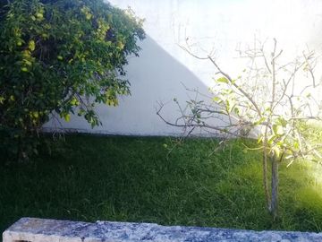 Casa en venta - 3 Dormitorios 1 Baño - 200 mts2 - La Plata