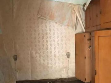 Casa en venta - 3 Dormitorios 1 Baño - 200 mts2 - La Plata