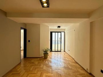 VENTA - NUEVA CORDOBA - DEPARTAMENTO - 1 DORMITROIO, FRENTE, BALCON