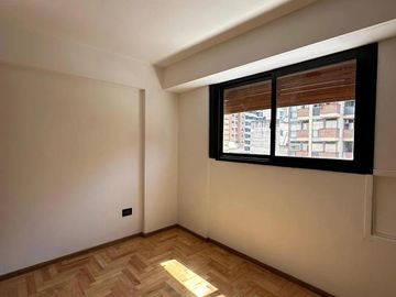 VENTA - NUEVA CORDOBA - DEPARTAMENTO - 1 DORMITROIO, FRENTE, BALCON