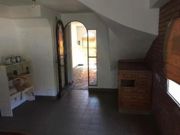 Triplex en venta - 3 dormitorios 2 baños 1 cochera - 137mts2 - La Plata