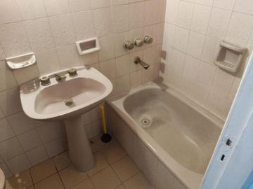 Triplex en venta - 3 dormitorios 2 baños 1 cochera - 137mts2 - La Plata
