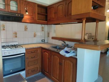 Triplex en venta - 3 dormitorios 2 baños 1 cochera - 137mts2 - La Plata