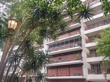OPORTUNIDAD QUINTANA  500 - PISO - 270M2 - 4 DORM - 2 DEP - COCH BAUL - A REFACCIONAR