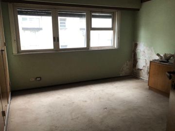 OPORTUNIDAD QUINTANA  500 - PISO - 270M2 - 4 DORM - 2 DEP - COCH BAUL - A REFACCIONAR