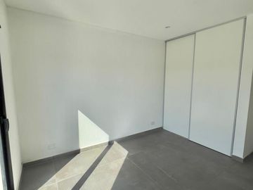 Venta Casa en Eucaliptus Haras Santa Maria Escobar