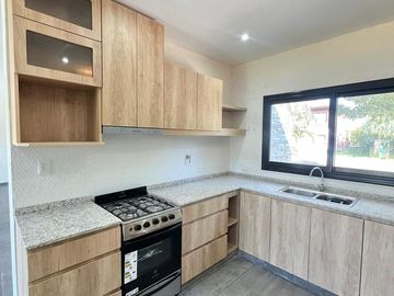 Venta Casa en Eucaliptus Haras Santa Maria Escobar