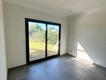 Venta Casa en Eucaliptus Haras Santa Maria Escobar