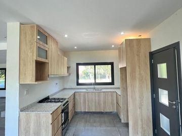 Venta Casa en Eucaliptus Haras Santa Maria Escobar