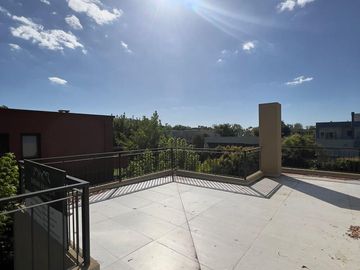 Venta Casa en Eucaliptus Haras Santa Maria Escobar