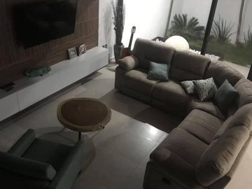 CASA EN VENTA BIOGRAND JURIQUILLA $4,650,000