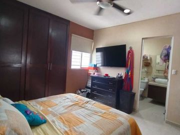 VENTA CASA EN ESQUINA EN ZONA DE CONKAL, MÉRIDA;YUCATÁN