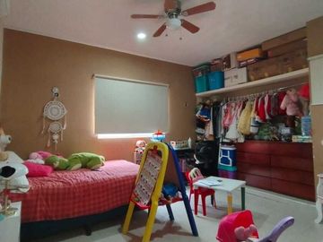 VENTA CASA EN ESQUINA EN ZONA DE CONKAL, MÉRIDA;YUCATÁN