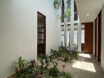 CASA EN VENTA EN MERIDA EN PRIVADA EN TEMOZON, YUCATAN