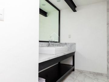 Casa en Venta, Club de Golf Los Encinos