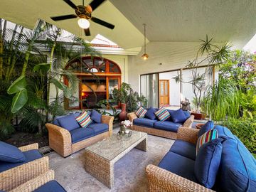 Casa de lujo en venta en Club Atlas Colomos a 5 min de Andares