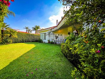 Casa de lujo en venta en Club Atlas Colomos a 5 min de Andares
