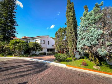 Casa de lujo en venta en Club Atlas Colomos a 5 min de Andares