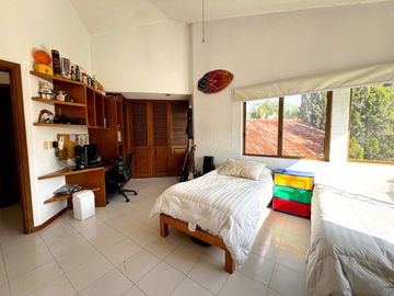 Casa de lujo en venta en Club Atlas Colomos a 5 min de Andares