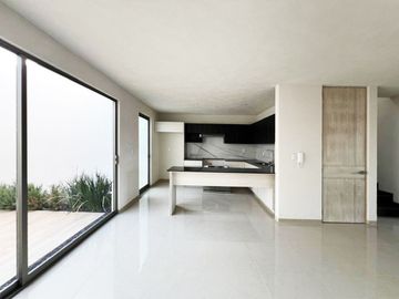 CASA NUEVA EN VENTA SAN JESUS DEL MONTE, FRACC. PRIVADO CON VIGILANCIA Y GRANDES