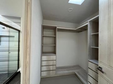 CASA NUEVA EN VENTA SAN JESUS DEL MONTE, FRACC. PRIVADO CON VIGILANCIA Y GRANDES