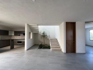 CASA NUEVA EN VENTA SAN JESUS DEL MONTE, POR ALTOZANO FRACC. PRIVADO CON VIGILAN