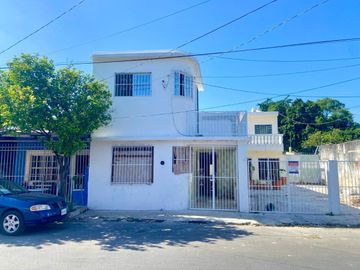 Casa Art Deco en venta en el Barrio de San Cristóbal
