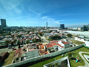 Hermoso departamento en venta en Residencial Palmas Torre II