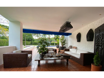 VENTA HERMOSA CASA CAMPESTRE EN CONDOMINIO CERRITOS PEREIRA