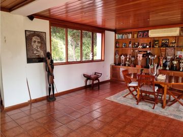 VENTA HERMOSA CASA CAMPESTRE EN CONDOMINIO CERRITOS PEREIRA