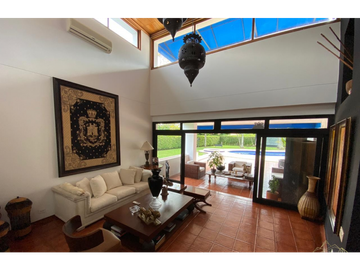 VENTA HERMOSA CASA CAMPESTRE EN CONDOMINIO CERRITOS PEREIRA