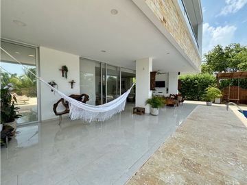 Venta CASA DE LUJO en ZONA NORTE Condominio Palma Real Cartagena