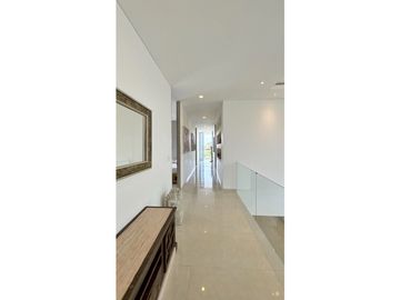 Venta CASA DE LUJO en ZONA NORTE Condominio Palma Real Cartagena