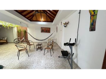 VENTA DE CASA  DE DOS NIVELES EN EL B/ LA CASTELLANA DE MONTERIA