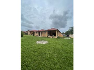 VENTA O ALQUILER DE CASA DE CAMPO AMOBLADA EN ANTON
