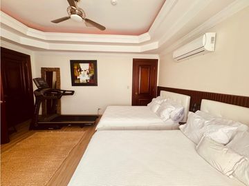 CASA VENTA ROYAL PACIFIC