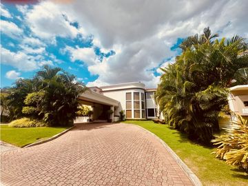 CASA VENTA ROYAL PACIFIC