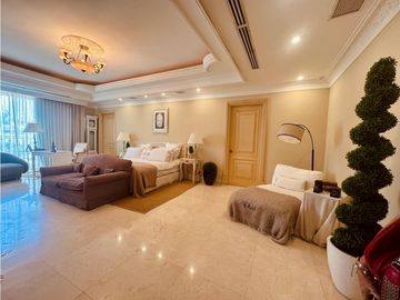 CASA VENTA ROYAL PACIFIC