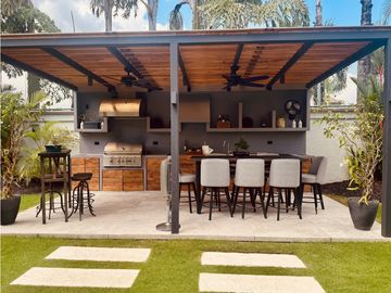 CASA VENTA ROYAL PACIFIC