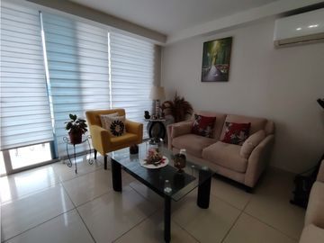 Apartamento En Venta En Carrasquilla PH Torres de Castilla