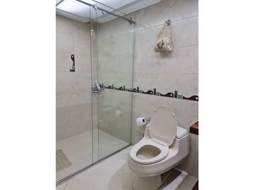 SE VENDE HERMOSA CASA AMPLIA ALGARRA II ZIPAQUIRA