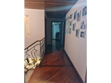 SE VENDE HERMOSA CASA AMPLIA ALGARRA II ZIPAQUIRA