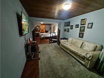SE VENDE HERMOSA CASA AMPLIA ALGARRA II ZIPAQUIRA