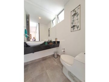 SE  VENDE ESPECTACULAR CASA EN SAN JOSE DE LAS VILLAS