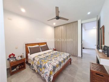 SE  VENDE ESPECTACULAR CASA EN SAN JOSE DE LAS VILLAS