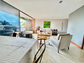Apartamento en venta en El Poblado - Los Parra