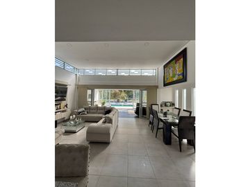 Venta Casa Campestre Calarcá Quindío Colombia COD: 8433389