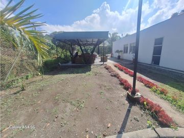 Venta Casa Campestre Calarcá Quindío Colombia COD: 8433389