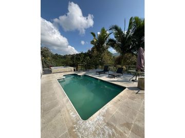 Venta Casa Campestre Calarcá Quindío Colombia COD: 8433389